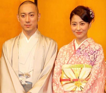 市川海老藏结婚一周年 妻子小林麻央诞下女儿