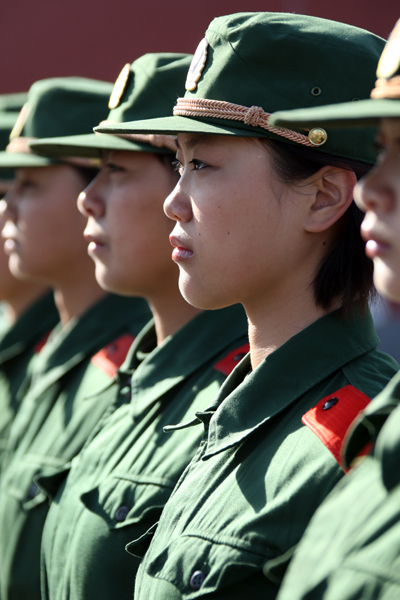 女武警内衣_性感内衣女