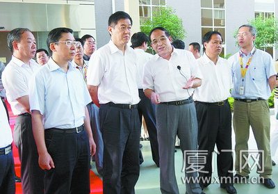 福建省委"四个专题"调研检查组在厦门调研检查