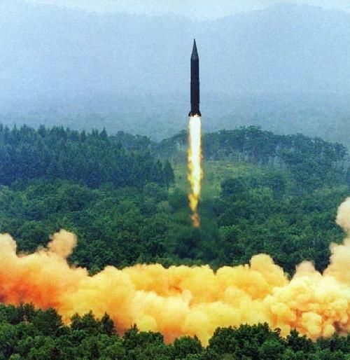 中国东风-3战略导弹发射(资料图)