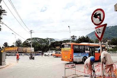 泉州市区有多少人口_新中国六十年十大 衰落 城市排行榜(2)