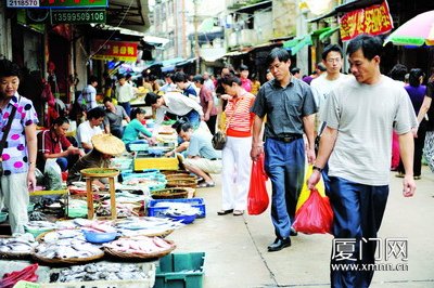 在厦门做海鲜生意_生意难做_农村做什么生意赚钱(4)