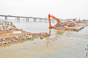 高集海堤昨开口 半世纪后东西海域海水再次交汇