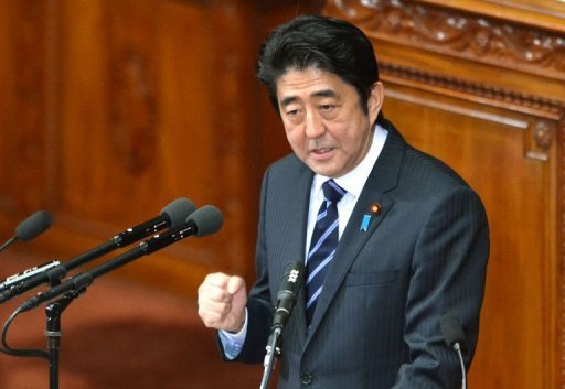 安倍接受国会质询称将恢复日美紧密同盟关系