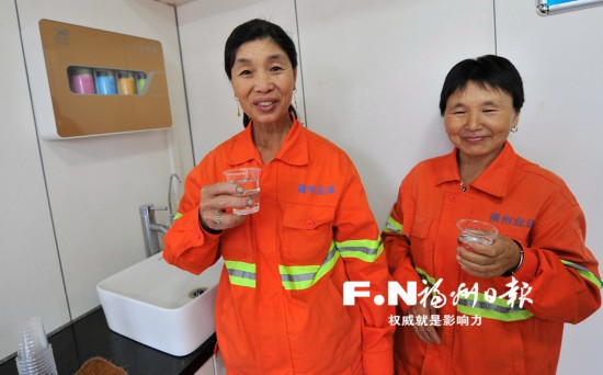 福州：100个环卫工人休息室装上净水器