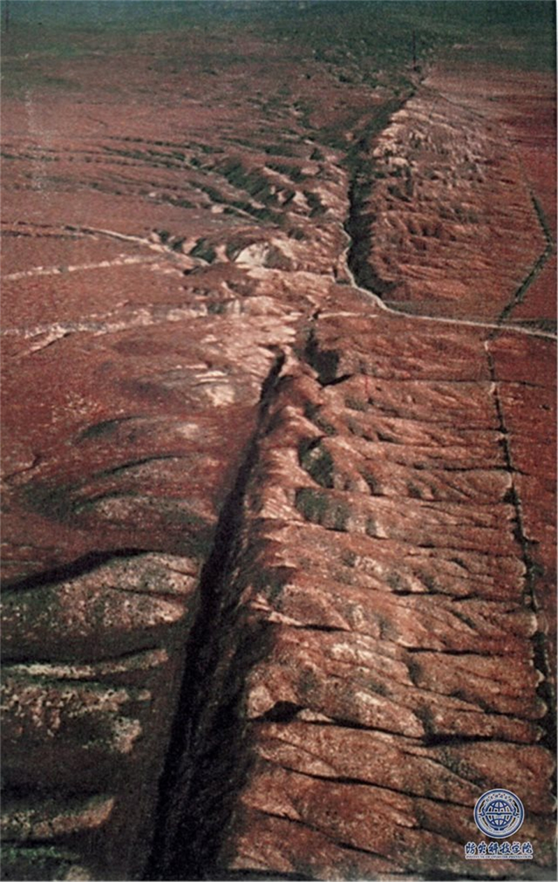 地震断层