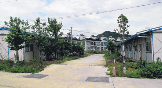 日光小林村旁的組合屋居民大部分已搬遷至永久屋,餘下的設備引來宵小